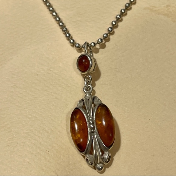 Genuine Amber sterling silver 1.5” pendant on 20” sterling necklace. Gorgeous! - Picture 3 of 7